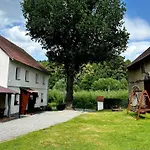 Holiday home Dom Pod Debem Konradow (Lower Silesia)