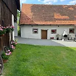 Holiday home Dom Pod Debem *