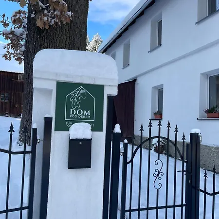 Dom Pod Debem Сasa de vacaciones Konradow (Lower Silesia)
