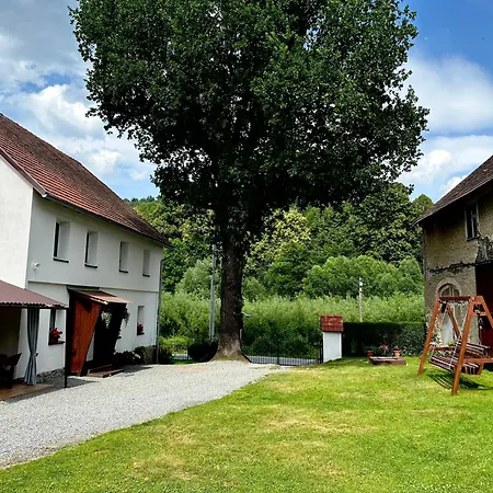 Vakantiehuis Dom Pod Debem Konradow (Lower Silesia)