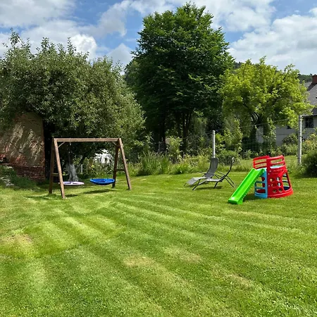 Vakantiehuis Dom Pod Debem Konradow (Lower Silesia)