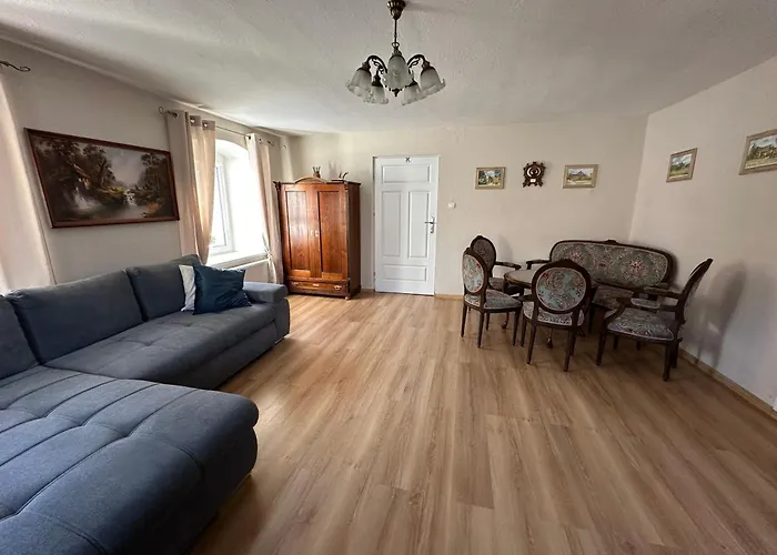 Dom Pod Debem Сasa de vacaciones Konradow (Lower Silesia)